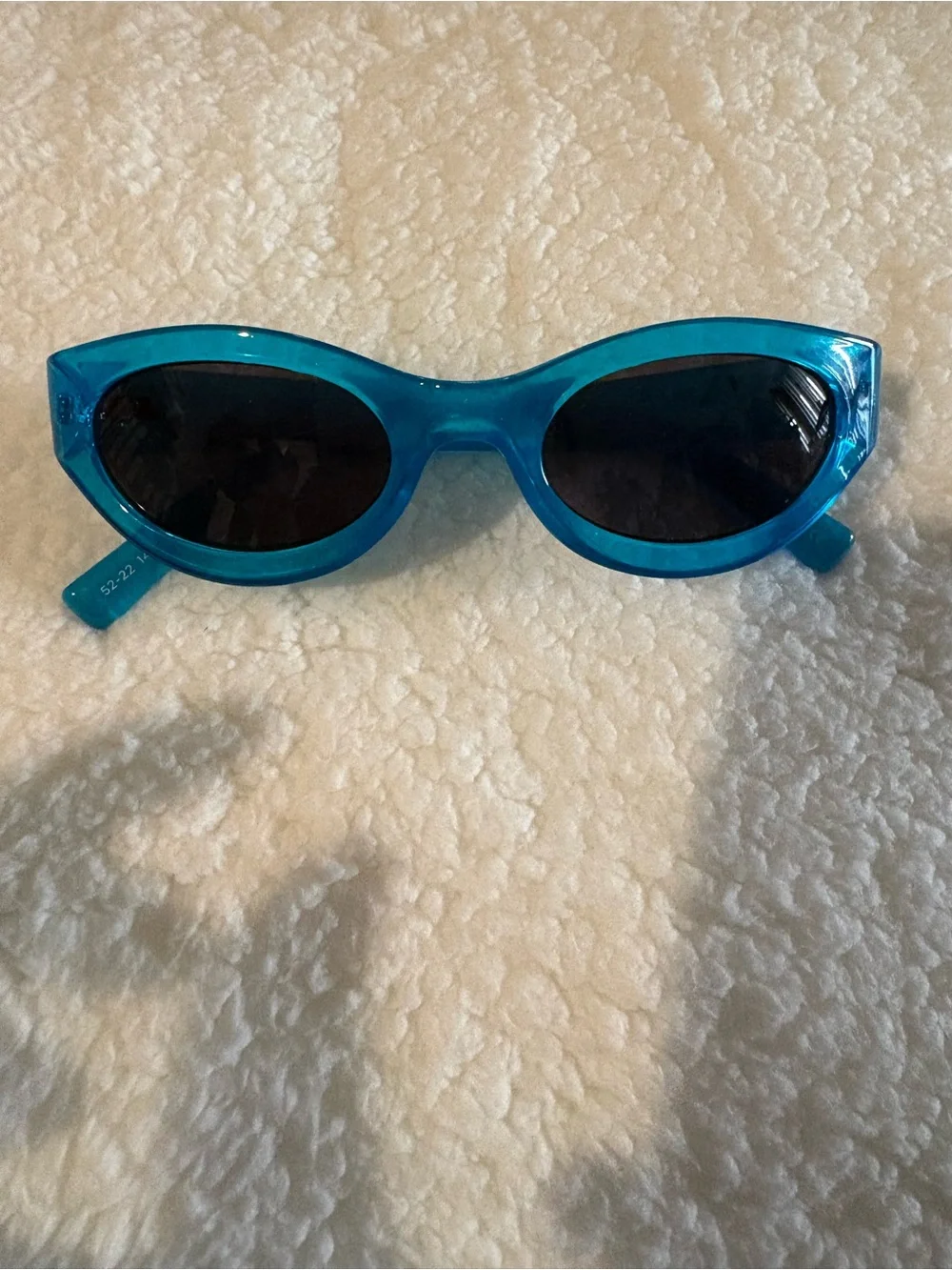 Authentic Le Specs Women's Lucite Blue Sunglasses